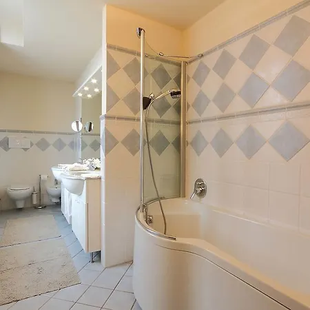 イル コッレ B＆b *